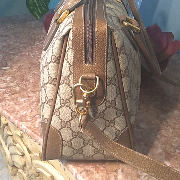 RARE GUCCI~GG~ HANDBAG with SHOULDER STRAP~BROWN - Picture 13 of 15